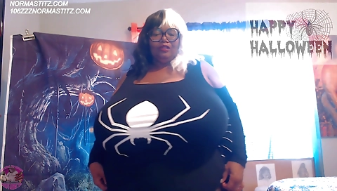 Ebony beauty with big tits showing off her body to the world