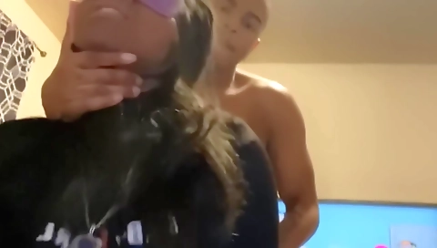 Ebony girl has an ass hole that she loves getting filled up