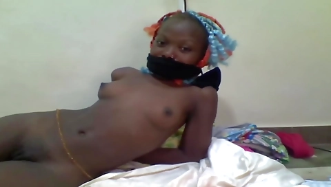 Ebony slut has a great gagging video with the camera