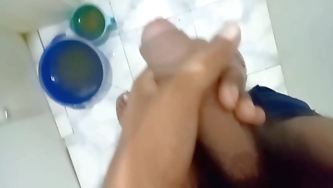 Ebony girl is getting fucked for the first time on webcam