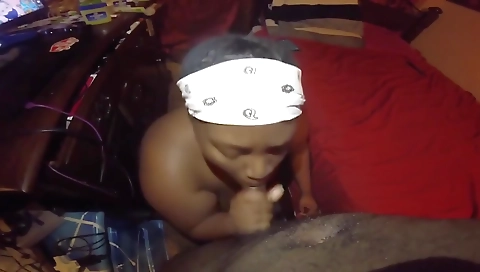 Ebony ebony with big tits gets a facial and a cumshot