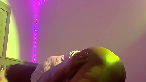 Brunette chick is making a 69 hit with a nice blowjob