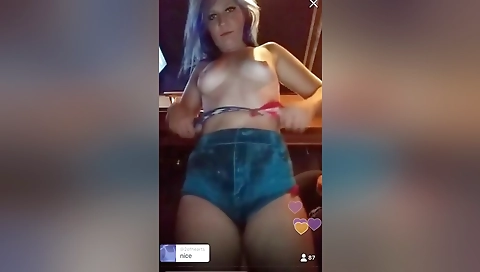 Ebony stripper shows her body in front of her mirror